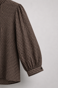 Detalle manga 3/4 y puño de Blusa Vichy Cotton